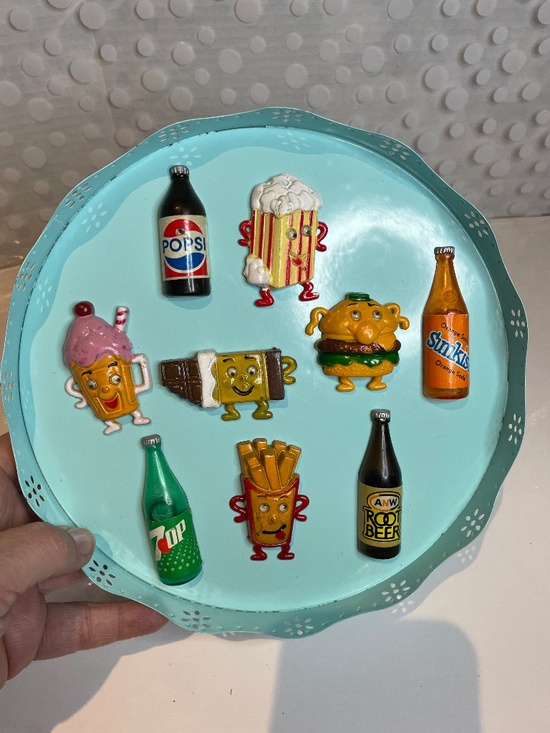 Giftco Other - Vintage 80s googly eye food 🍟 & pop bottle magnets